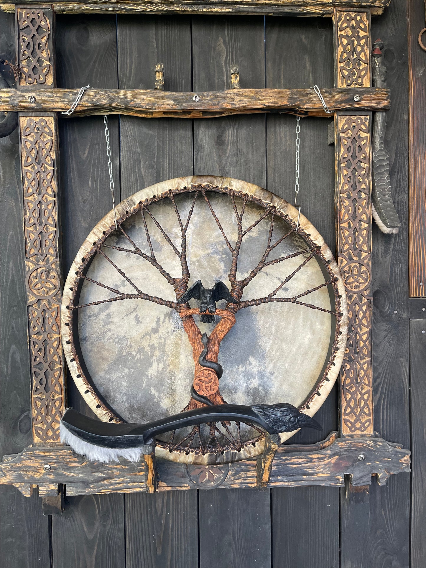Shaman drum Raven and Snake 20ʼ