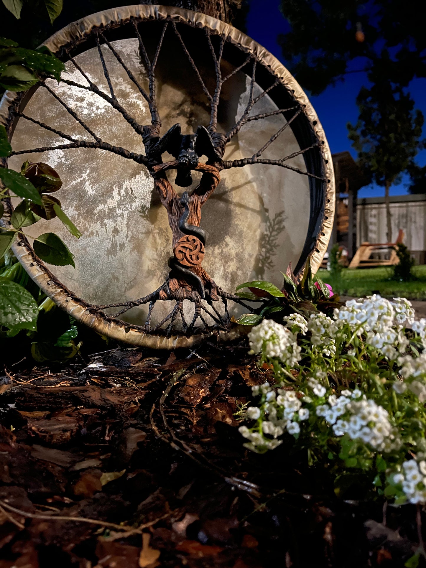 Shaman drum Raven and Snake 20ʼ