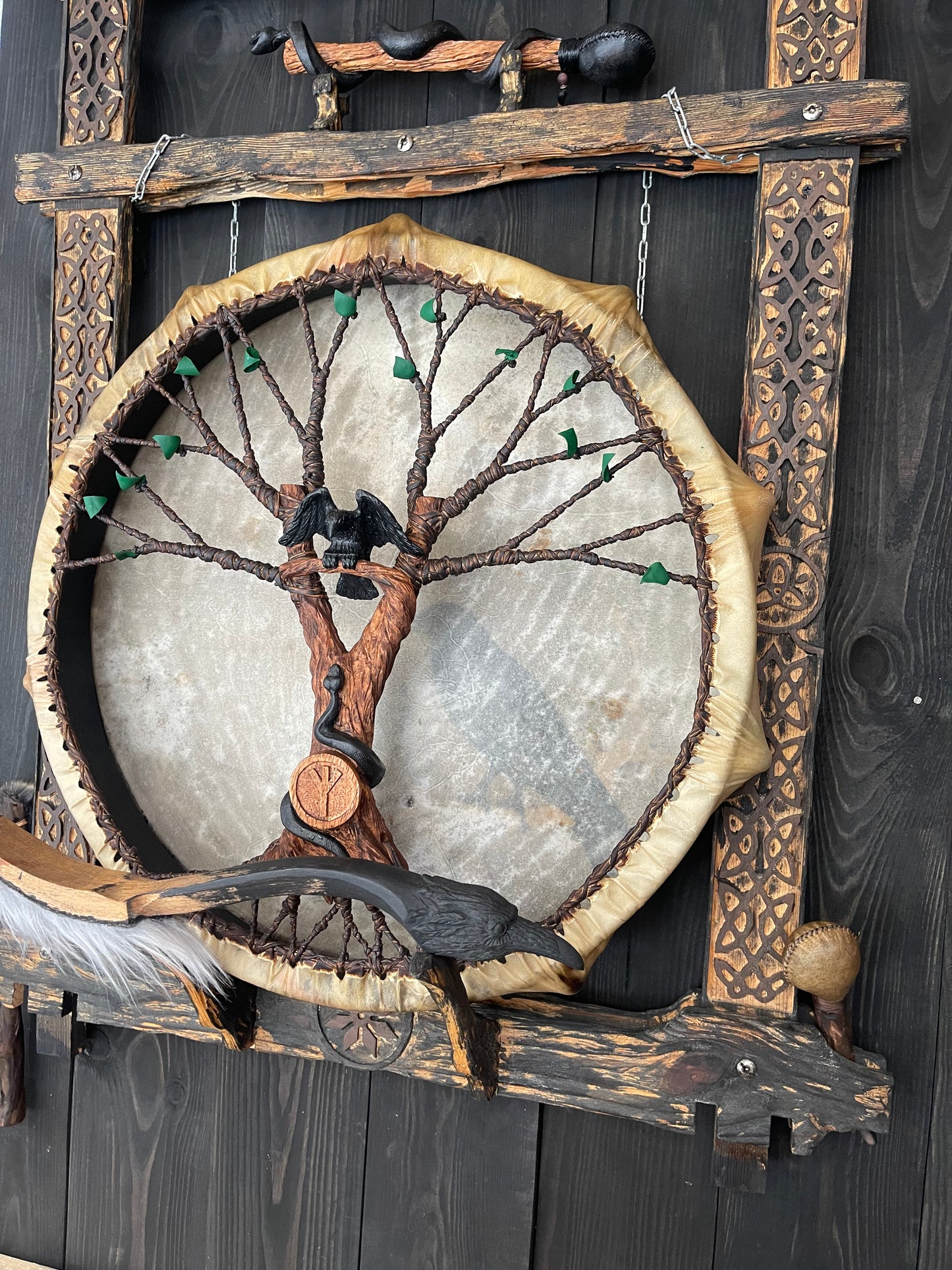 Shaman drum Raven and Snake 24ʼ