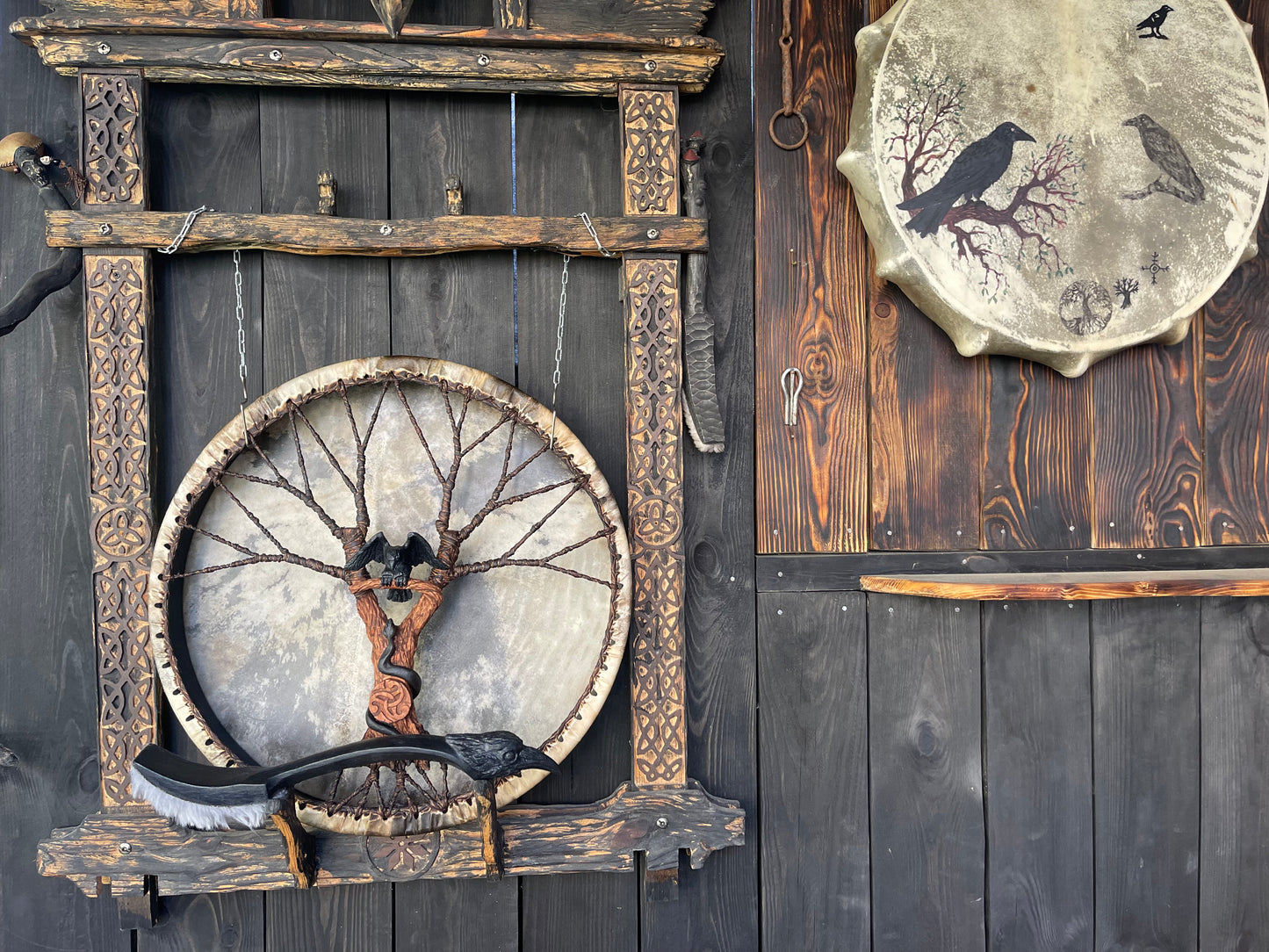 Shaman drum Raven and Snake 20ʼ