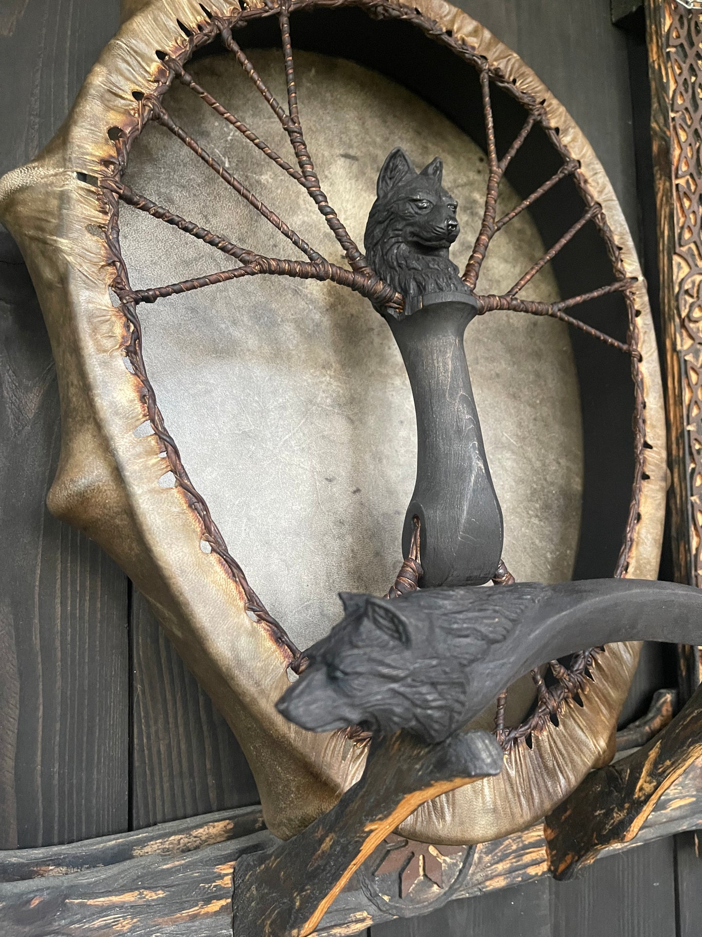 Shaman drum the Wolf