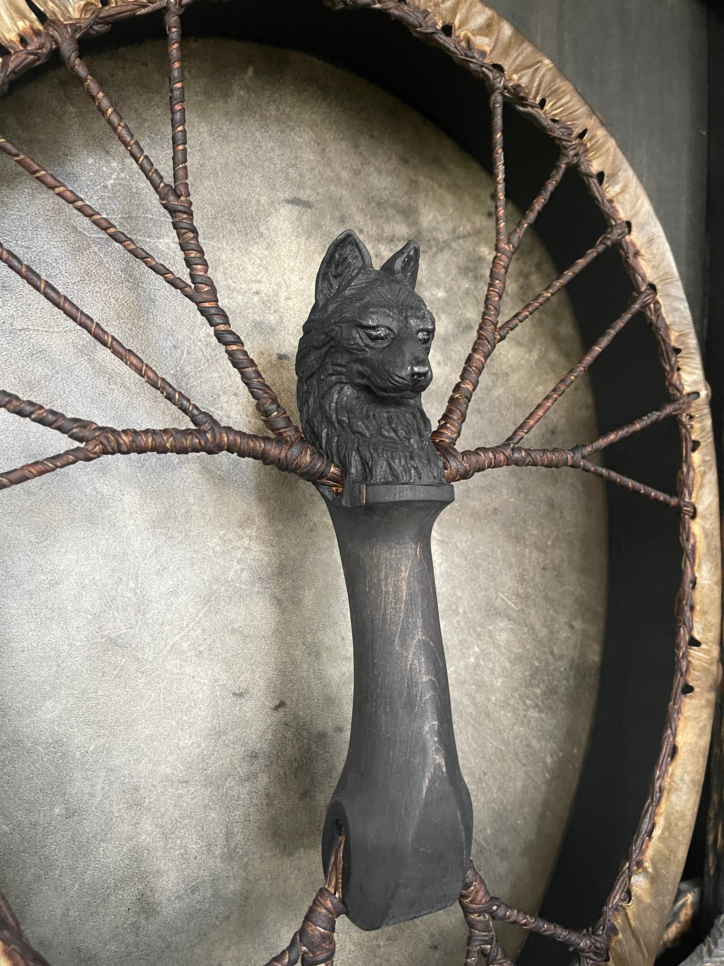 Shaman drum the Wolf