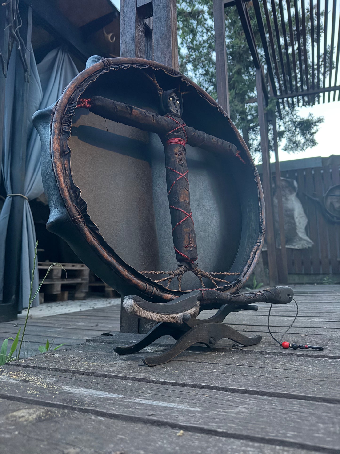 Shamanic Drum "Guardian of the Path" 20"