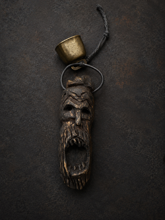 Chur — Hand-Carved Spirit Guardian