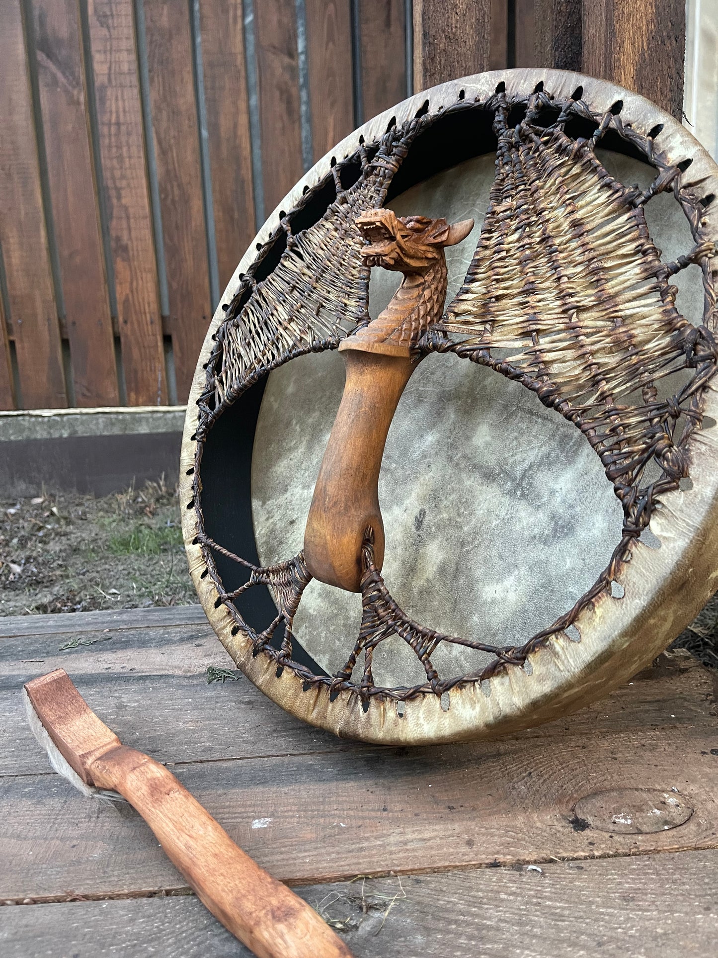 Shaman drum the Dragon