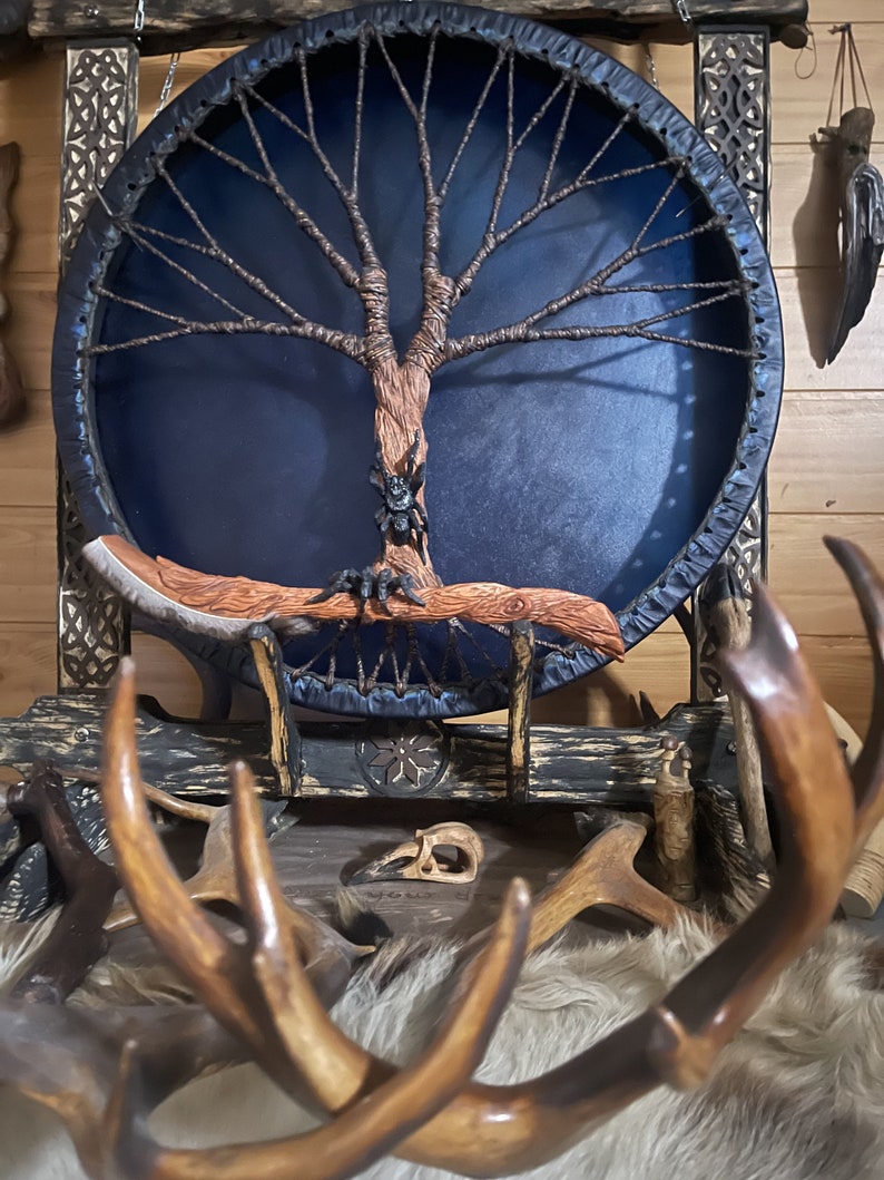 Shamanic Drum 'The Spider' — 24" Round